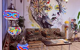 The Sydney Hotel